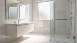 Frühjahrsputz: Dieses Hausmittel reinigt Fugen ohne Schrubben – laut Verbraucherzentrale